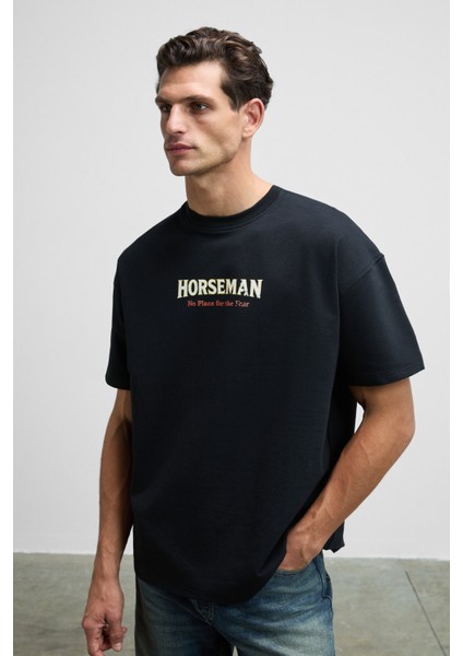 HORSEMAN Erkek Önü Ve Sırtı Baskılı Oversize Fit Bisiklet Yaka Siyah T-Shirt fırsatları