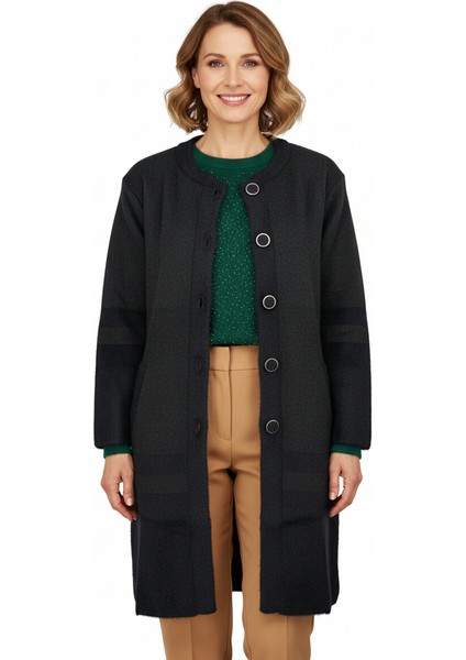 Kadın Kışlık Kalın Örme Anne Uzun Hırka Boydan Düğmeli Çift Cepli Rahat Kesim Tam Kalıp Likralı Yuvarlak Yakalı