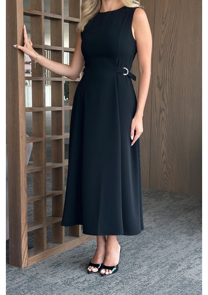 Siyah Bel Kemer Detaylı Elbise - 2313