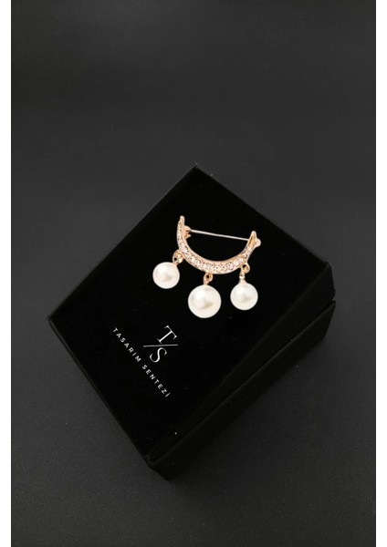 Broş Metal Rozet Hilal Model 3 Incili Taşlı Yaka Kıyafet Eşarp Fular Atkı Şal Takı Aksesuar Hediye fiyatları