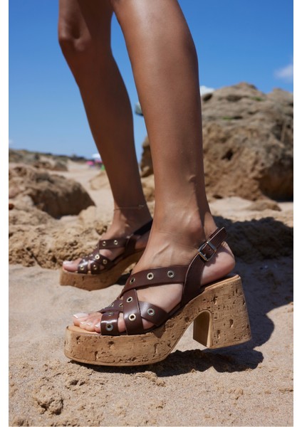 Modica Kadın Bej Nude Gercek Deri Ispanya Uretım Sandalet indirimleri