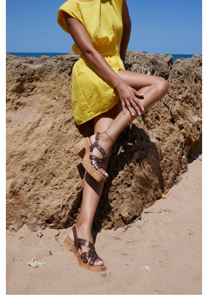 Modica Kadın Bej Nude Gercek Deri Ispanya Uretım Sandalet