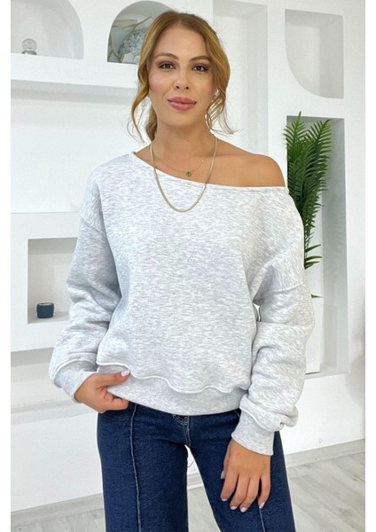 Kadın Omuz Detaylı Polar Sweatshirt – Rahat & Feminen Stil