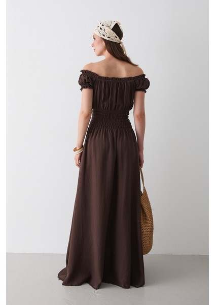 Kahverengi Büzgülü Elbise