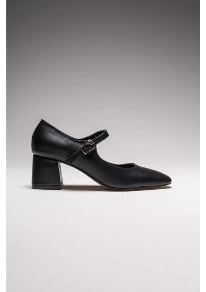 New Mele Siyah Cilt Günlük Kadın Topuklu Ayakkabı