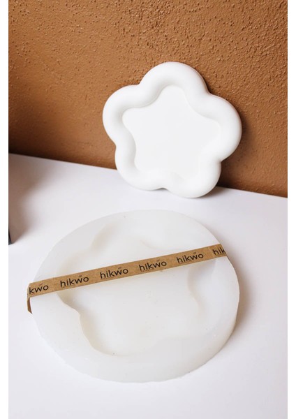 Taş Tozu Kalıbı – Çiçek Şeklinde Dekoratif Beton Tabak, Takı Tabağı – Silikon Kalıp