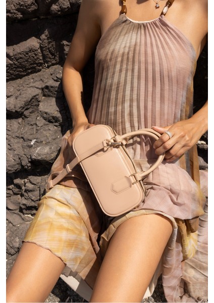 Ligt Kadin Beyaz Omuz Askılı Plaj-Gunluk Miu Tarzi Plaj Çanta