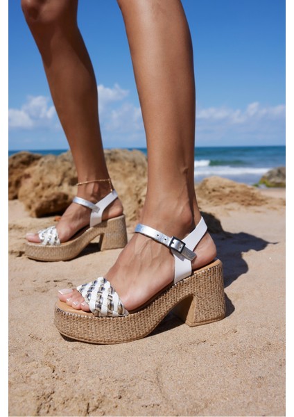 Sicilya Kadın Beyaz Örgu Deri Ispanya Uretımı Topuklu Sandalet