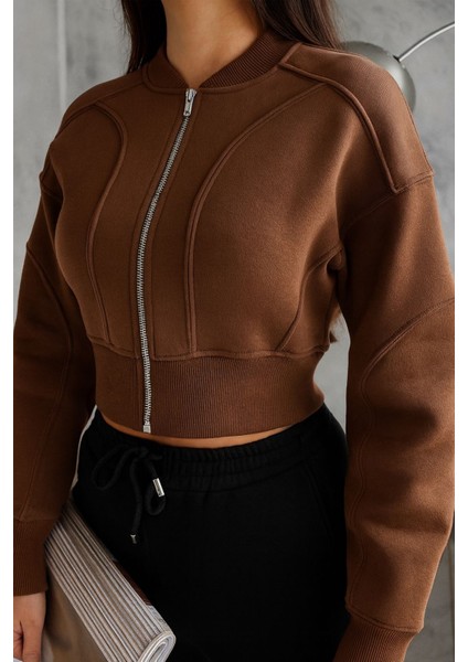 Kadın Fermuarlı Fit Cropped Sweatshirt – Sportif & Şehirli Stil fiyatları