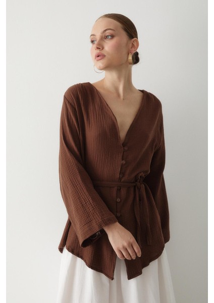 Kahverengi Çok Düğmeli Kimono