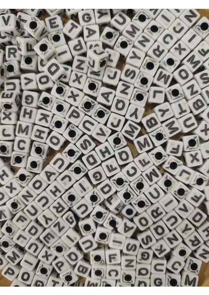 Bileklik Harf Boncuk Küp Karışık Harf 7mm 25GR (50 Adet) fırsatları