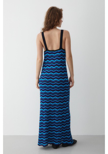 Lacivert Zikzak Desenli Plaj Elbisesi