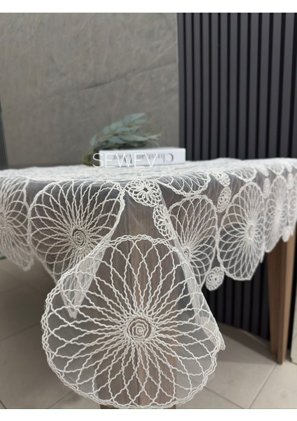 Dantelli Masa Örtüsü Fiskos Örtüsü (Ekru) fiyatları