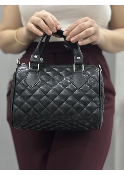 Kapaksız Kapitone Siyah Cilt Çanta fiyatları