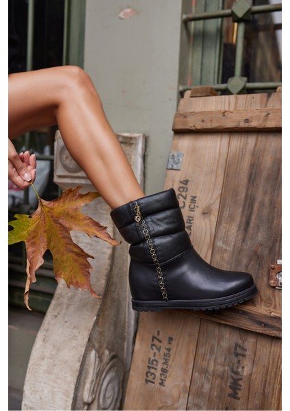 Legolas Kadın Bej Cılt Dolgu Topuk Bot fırsatları