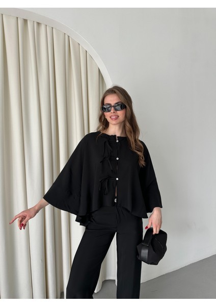 Siyah Yarasa Kol Bağcık Düğme Detaylı Takım