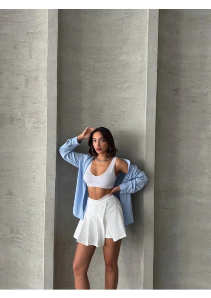 Piliseli Düğmeli Şort Etek Beyaz S25813