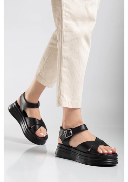 Sibna Siyah Cilt Kemerli Sandalet