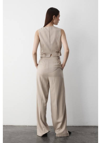 Bej Linda Yelek Pantolon Takım