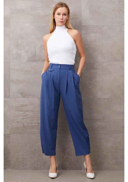 Paçası Düğmeli Yüksek Bel Pantolon
