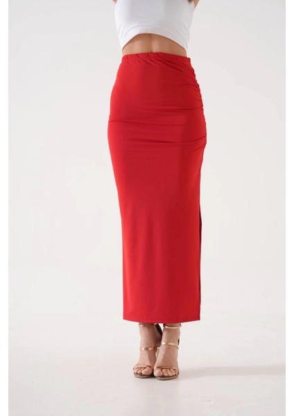 Uzun Yırtmaçlı Ince Kumaş Etek Kırmızı fırsatları