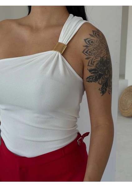 Tek Omuzlu Otoman Kumaş Gold Metal Detaylı Bluz S2311