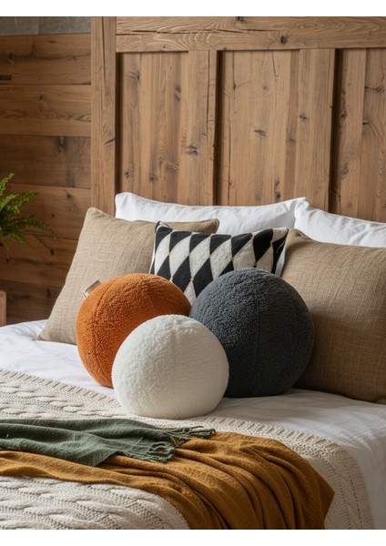 3- Lü Top Kırlent / Yastık 1 Büyük Antrasit/ Yastık 1 Büyük Kiremit / 1 Küçük Ekru ( 42CM / 25CM)