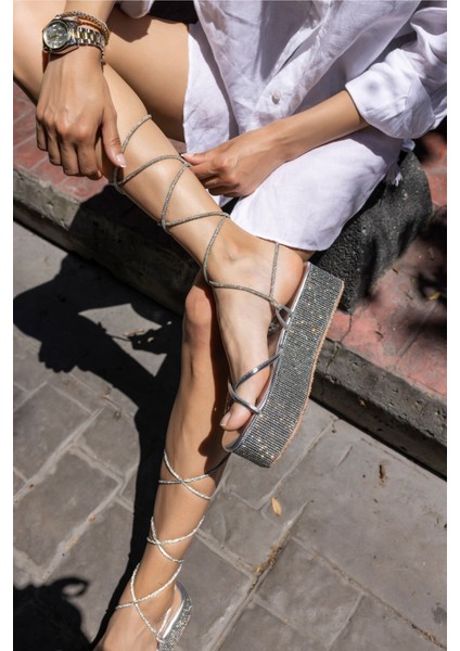 Jelgava Kadin Gumus Baglamali Platform Topuklu Sandalet