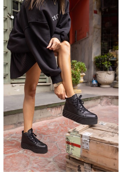 Corcy Kadın Bej Gercek Suet Sneaker Bot