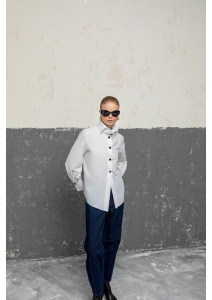 Kontrast Düğmeli Bluz 26W10802