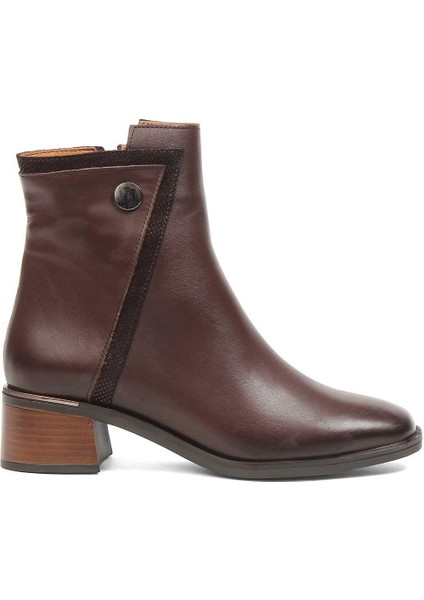 Kadın Kahverengi Fermuarlı Kalın Topuklu Deri Bot fiyatları