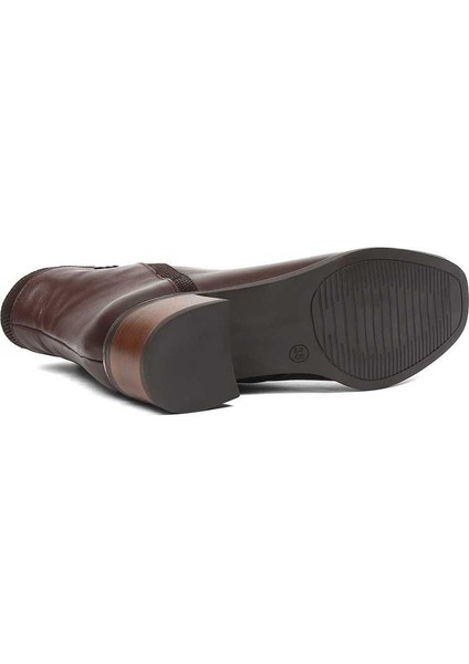 Kadın Kahverengi Fermuarlı Kalın Topuklu Deri Bot indirimleri
