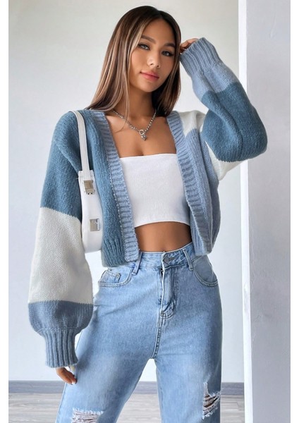 Düşük Omuzlu Yumuşak Dokulu Salaş Triko Hırka fırsatları