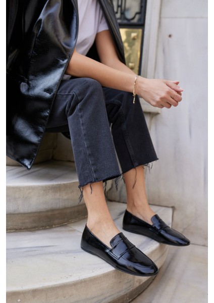 Valenta Kadın Bordo Rugan Gercek Deri Loafer Ayakkabi fiyatları