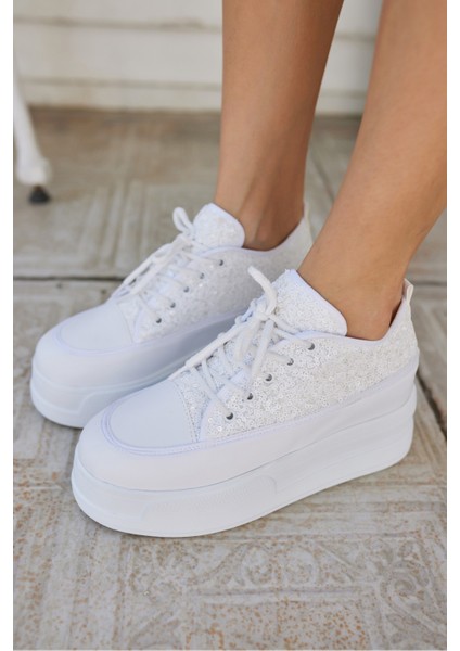 Vardy Kadın Beyaz Pullu Bagcıklı Dolgu Topuklu Gelın ve Gunluk Kullanım Uygun