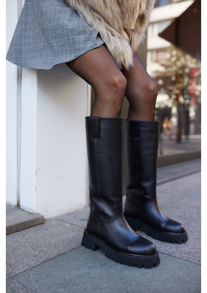 Zelly Kadın Siyah Gercek Deri Eva Taban Çizme