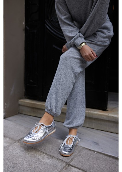 Names Kadin Altın Bagcıklı Sneaker