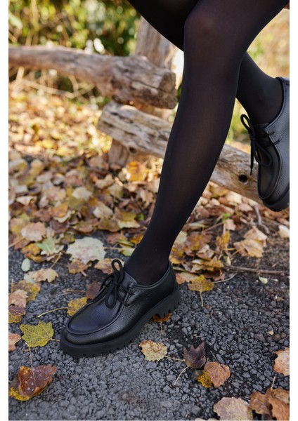 Kristel Kadın Lacivert Gercek Deri Bagcıklı Loafer Ayakkabi fırsatları