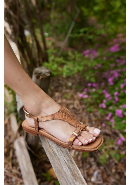 Morita Kadın Taba Desenli Gercek Deri Parmak Arasi Terlik modelleri