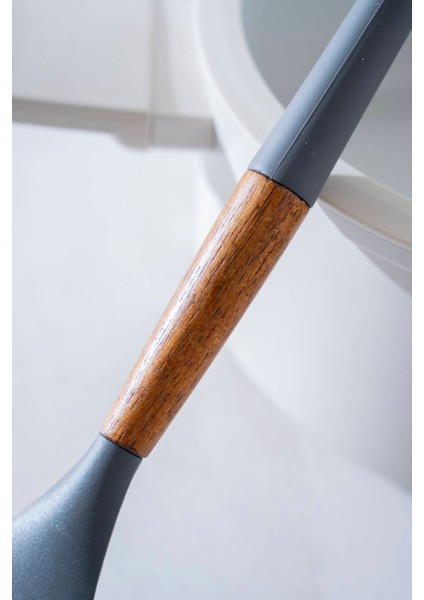 Evero Silikon Düz Spatula - 29 cm fiyatları