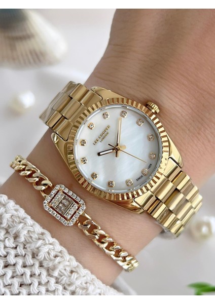 Çelik Kordonlu 3 Atm Suya Dayanıklı Kadın Kol Saati VS.BLKT.0645