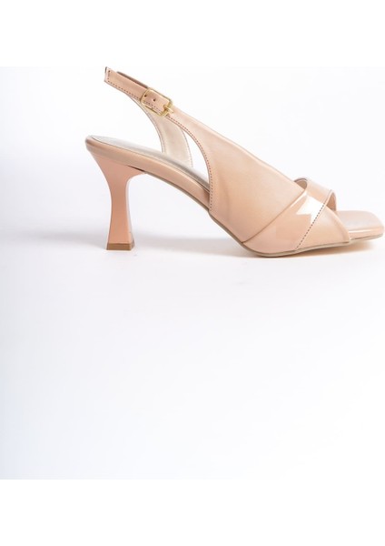 Modaserdem Klein Kadın Nude Rugan Detaylı Topuklu Sandalet fiyatları