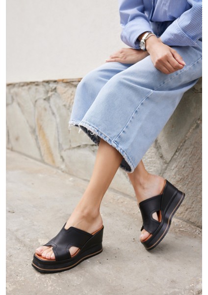 Evelın Kadın Sıyah Gercek Derı Dolgu Taban Terlıj modelleri