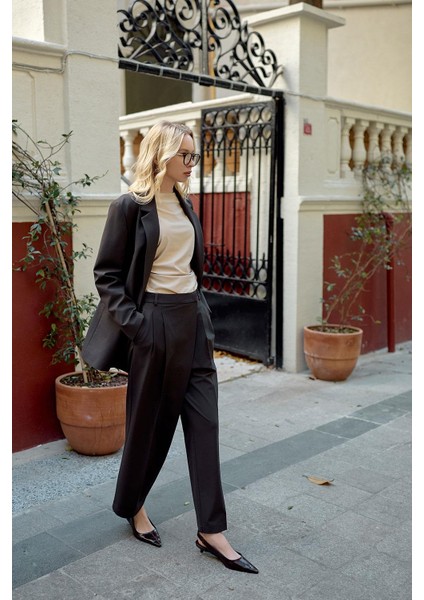 Acı-Kahve Cep ve Düğme Detaylı Basic Ceket