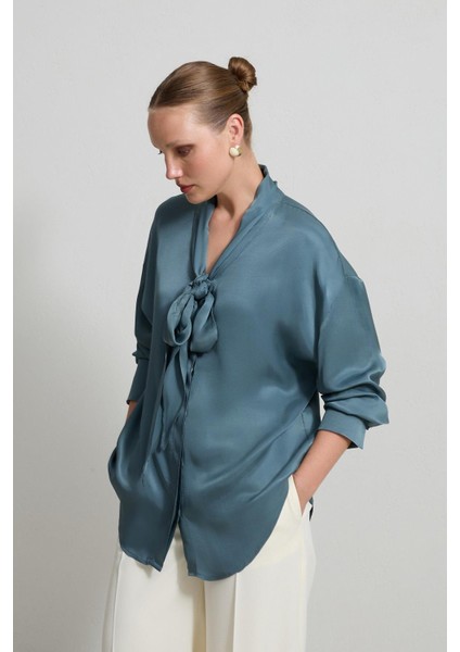 Kuvars Boyundan Şal Detaylı Uzun Kollu Gömlek indirimleri