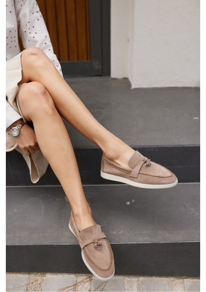 Casado Kadın Bej Gercek Suet Loafer Ayakkabi