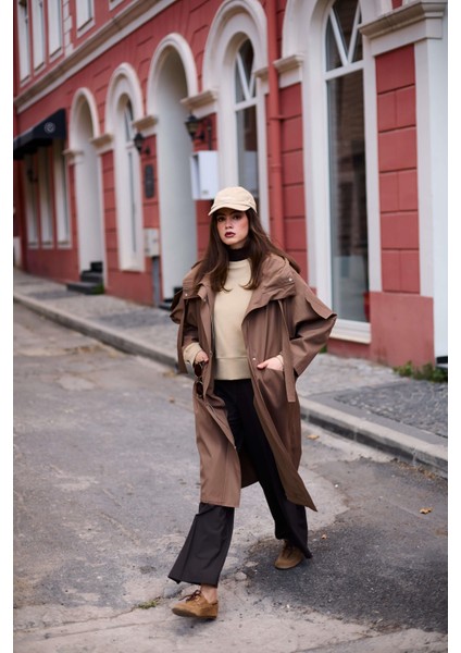 Acı-Kahve Yaka Detaylı Rahat Kesim Trençkot