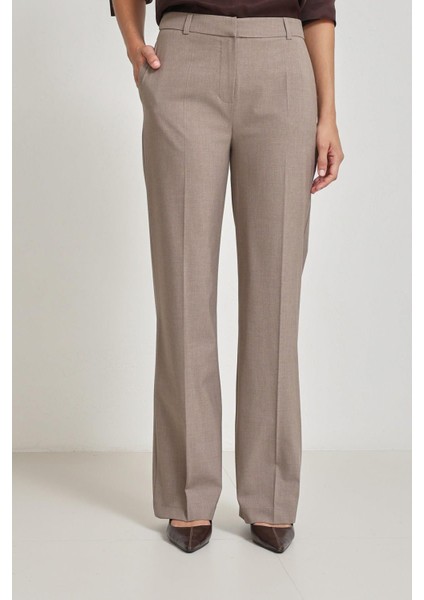 Vizon Tam Kalıp Rahat Kesim Pantolon fırsatları