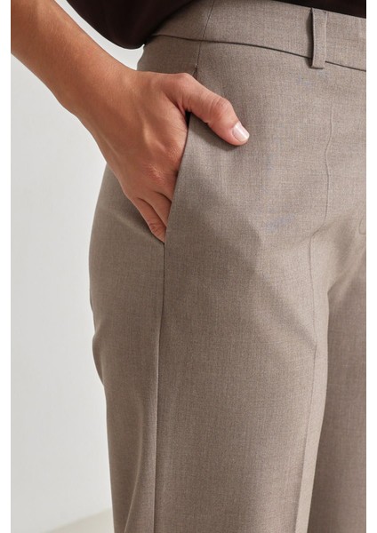 Vizon Tam Kalıp Rahat Kesim Pantolon indirimleri