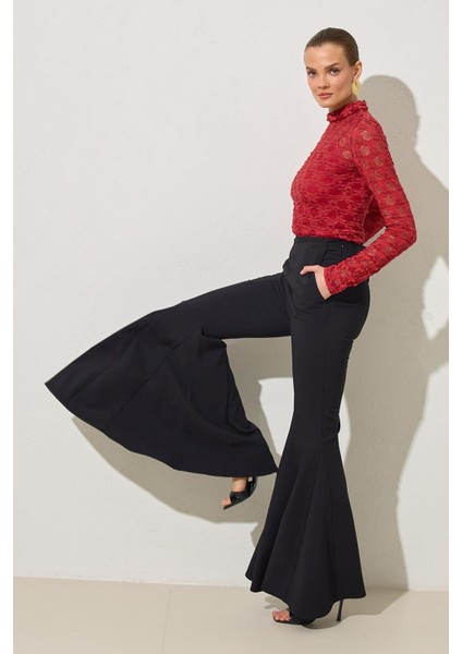 Siyah Geniş Paça Tam Kalıp Pantolon